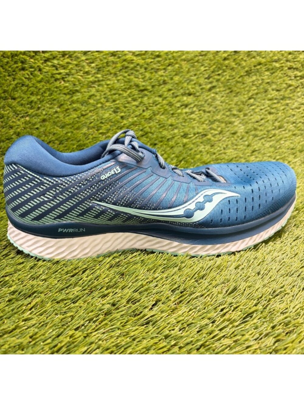 Saucony Guide 13 Womens Size 12 Navy Blue White Athletic Running Shoes Sneakers